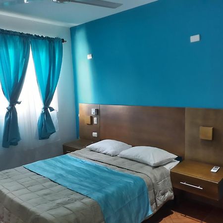 Figaro Hotel Samana Exterior photo