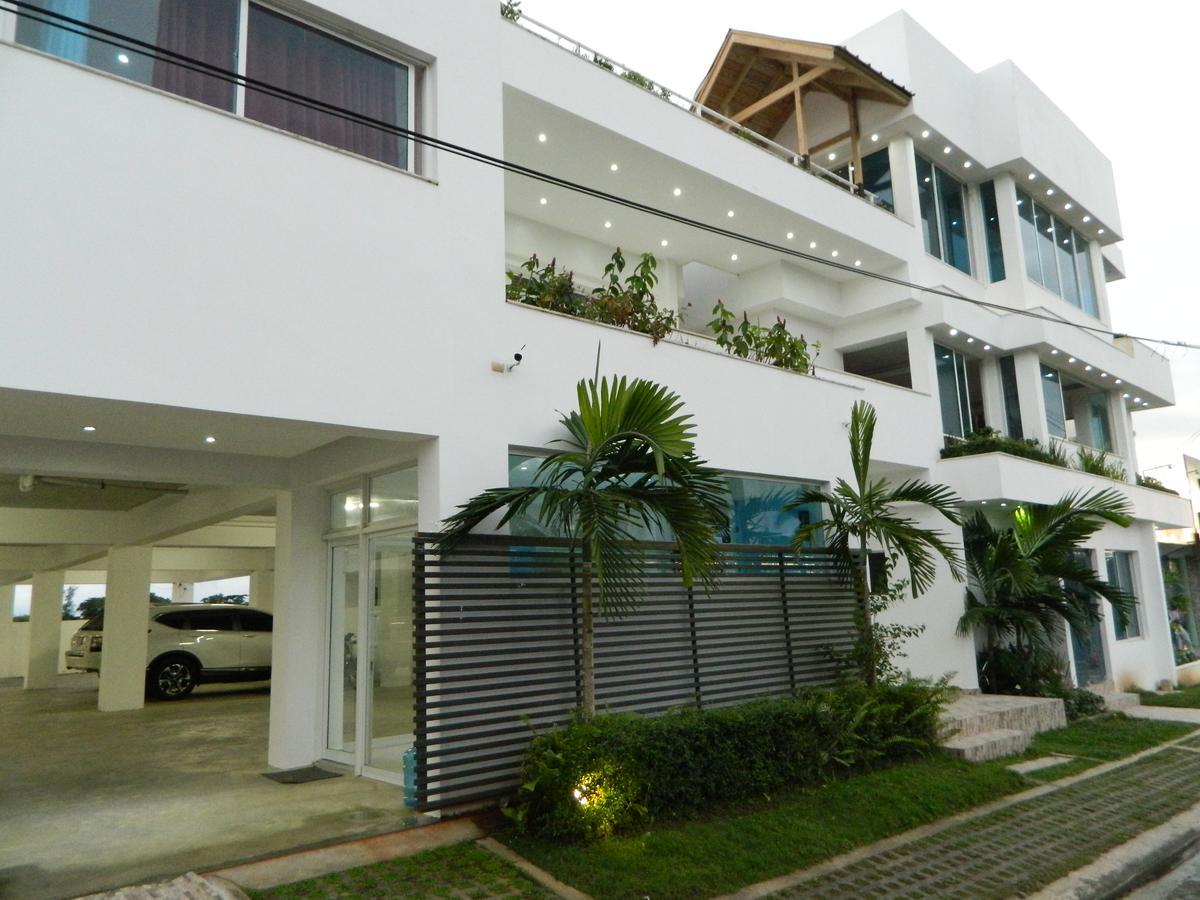 Figaro Hotel Samana Exterior photo